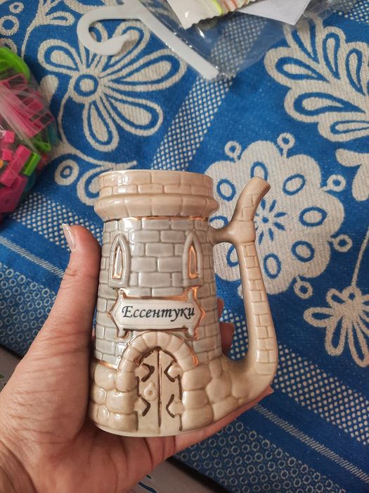 Продам фарфоровый бокал Ессентуки