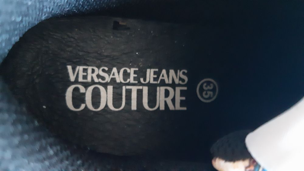 Продам кроссовки