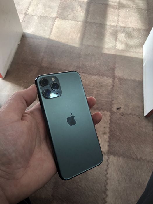 Айфон 11 про 64 гиг