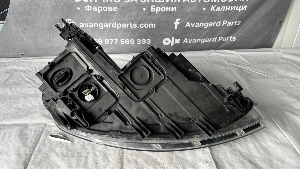 Фар Seat Alhambra 2015г