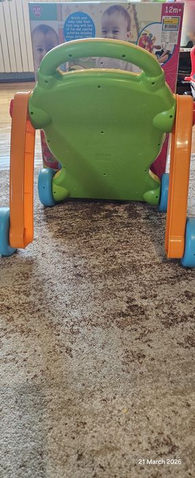 Premergator Playgo Tiny Steps Walker with Shape Sorter Activities