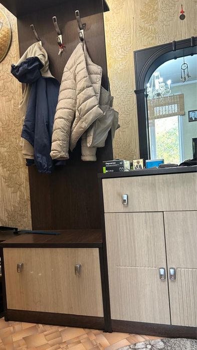 Продается прихожая