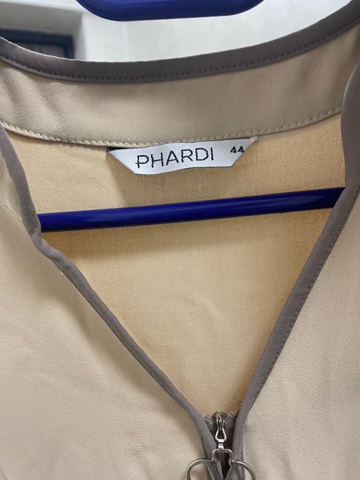 Продаю платья б/у отл.сост.