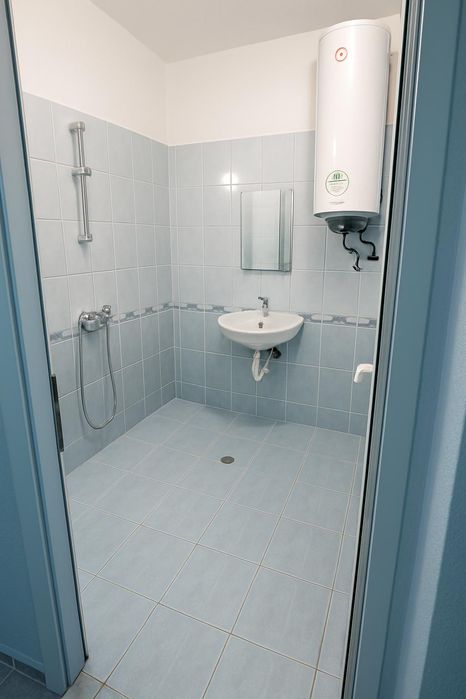 Дава се под наем Тристаен апартамент в Пловдив, Център - 100 кв.м за 433.5 € - Снимка #4