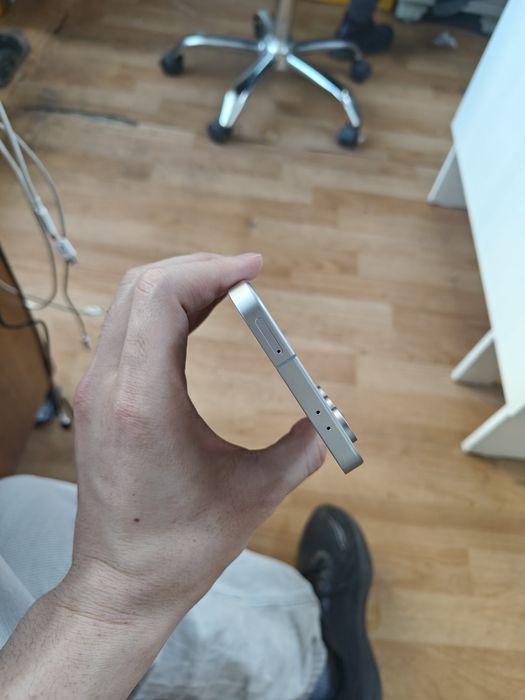 Продам Samsung s24fe 256гб