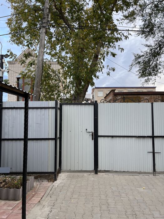 Продам частный дом  рынок московский