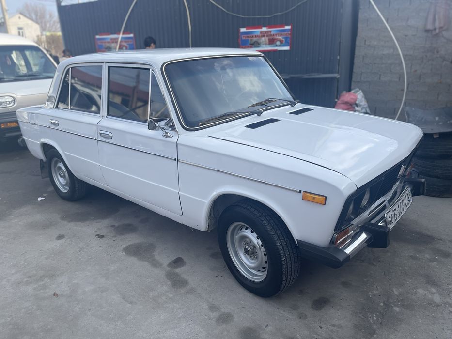 Lada.  vaz 21063