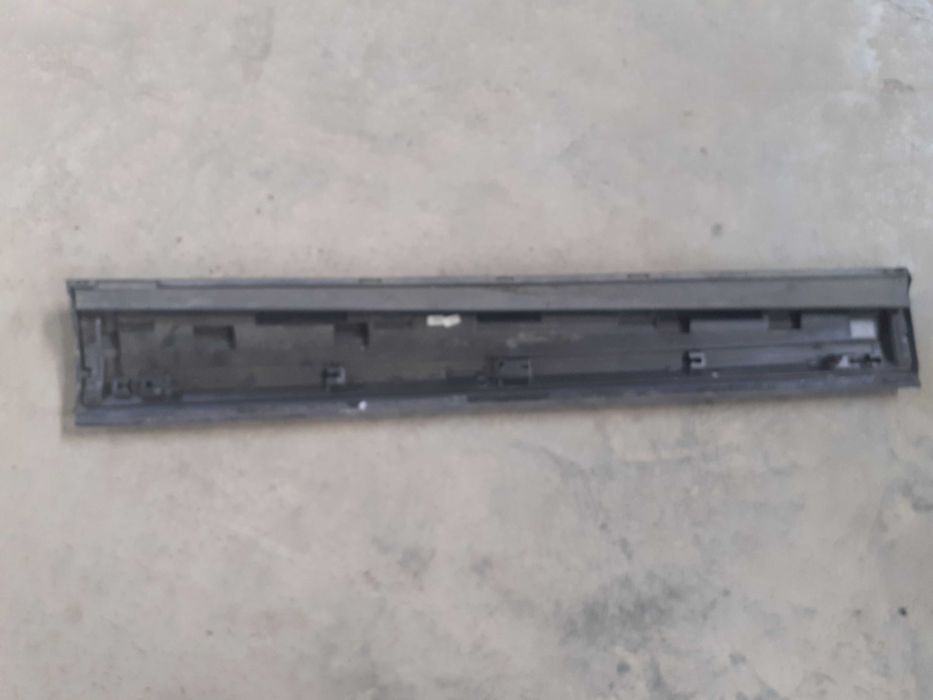 Bandou usa dreapta audi Q3