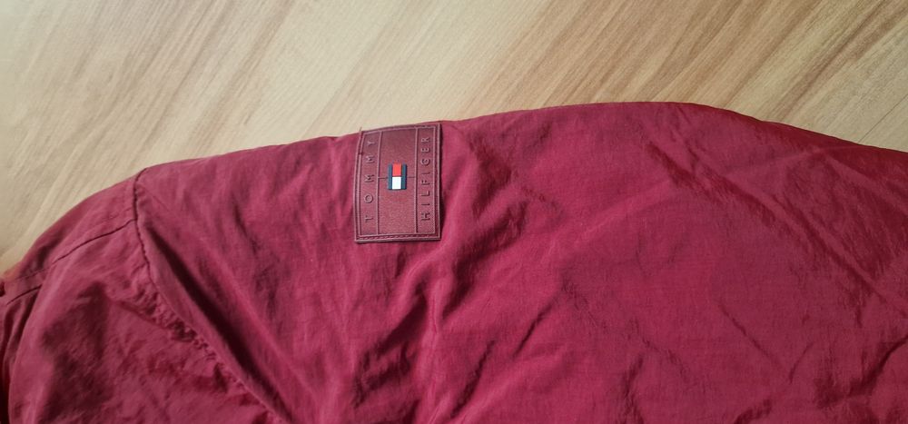 Geaca Tommy Hilfiger mărimea 164