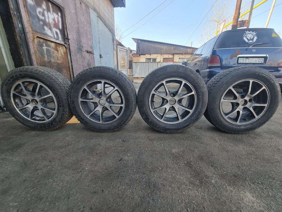 Диск и шины комплекты