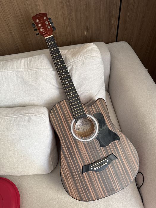 Гитара модель Т-38