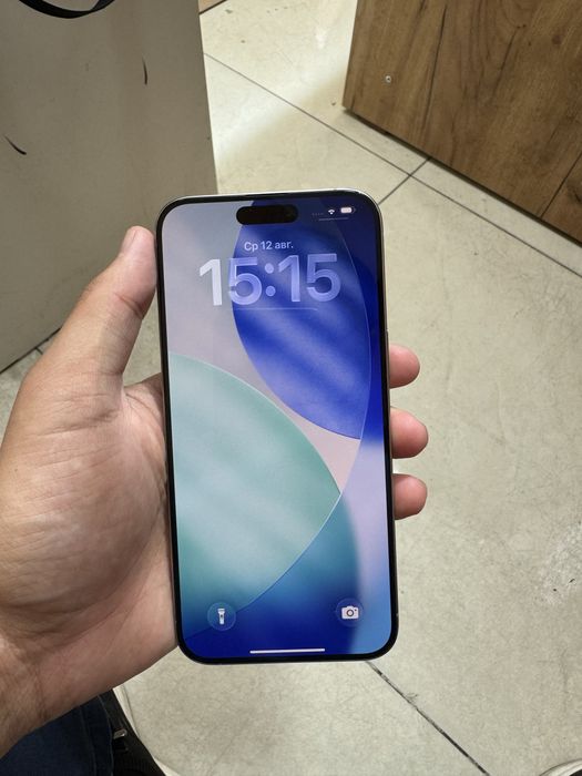 Iphone 15 pro max. SROCHNI SOTILADI