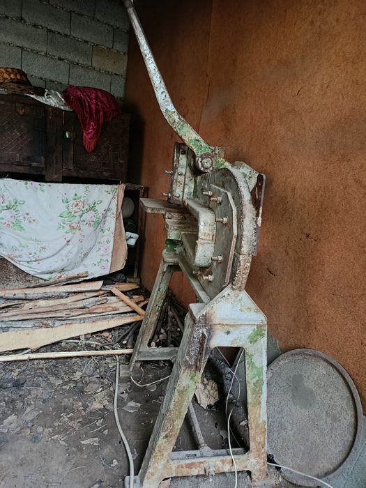 Qaychi metal uchun qaychi