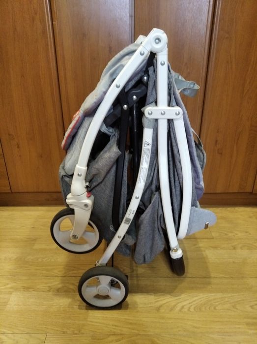 Прогулочная коляска Adamex Quatro Lion