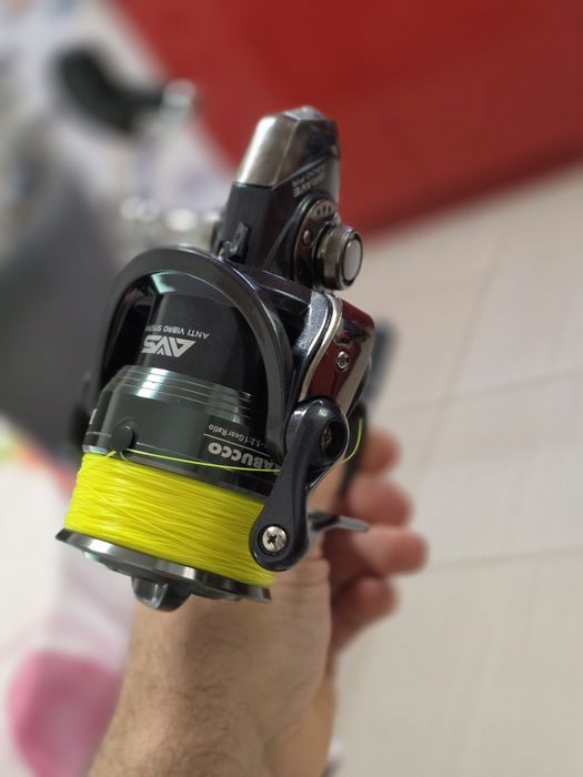Mulinetă Trabucco Brave 5500 FA, ca nouă, cu fir