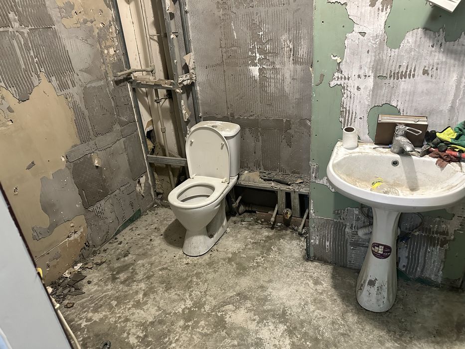 Ванна, унитаз и раковина