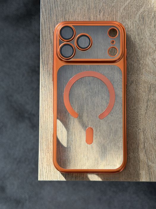 Кейс за iPhone 17 Pro Max