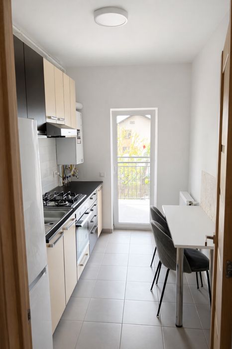 DIRECT PROPRIETAR Vând Garsoniera+terasǎ+loc parcare privat