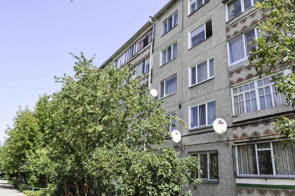 продам  2 комнатную квартиру , ленингадский проект