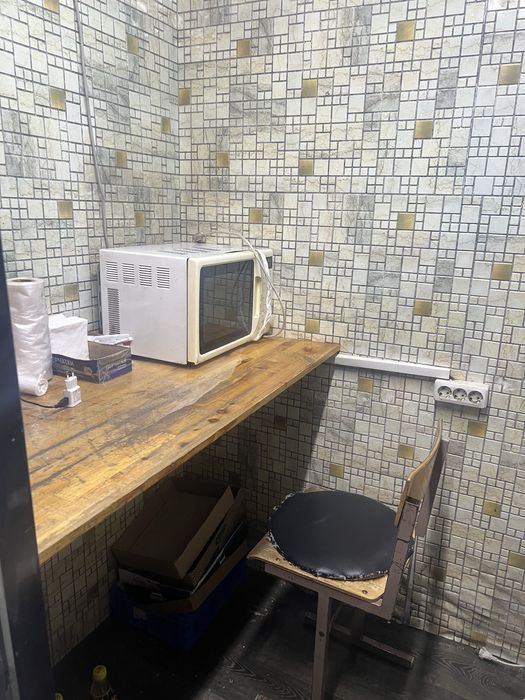 Продам киоск 2,5х3 срочно