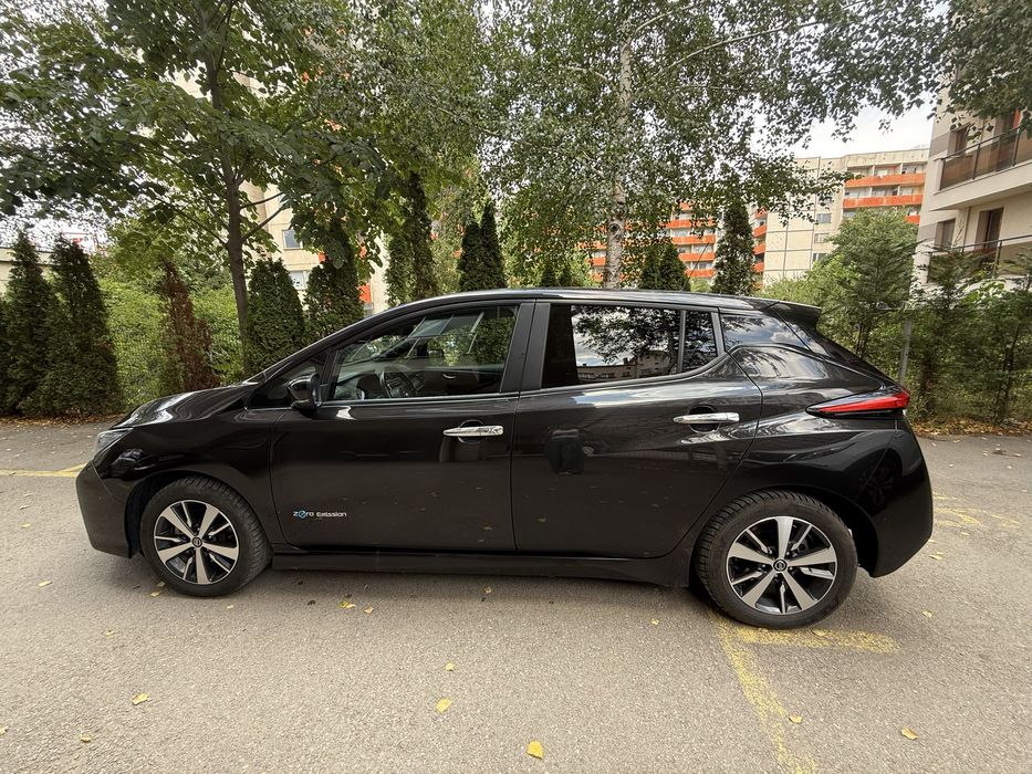 Nissan leaf - електрически