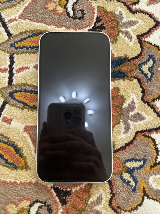 Iphone 16e хорошее состояние