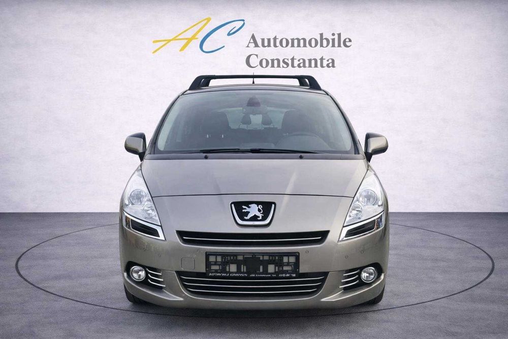 Peugeot 5008 1.6 2013, 7 LOCURI