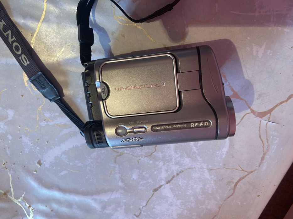Видеокамера SONY Digital 8