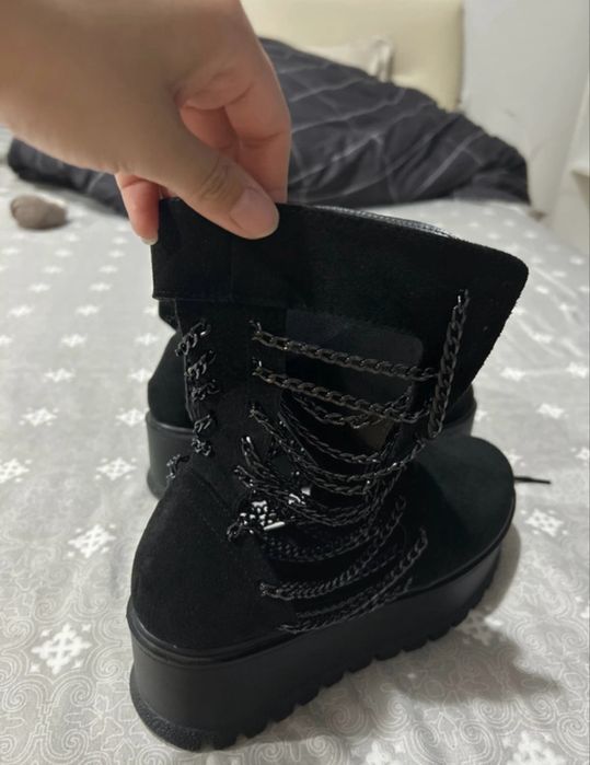 Ghete/Bocanci cu platforma de vara Fashion talpa groasa si lant decorativ marime 37