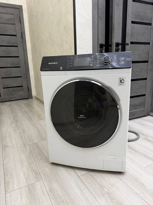 Продам стиральную машинку Shivaki 7kg