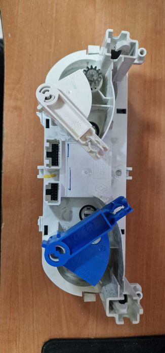 Управление на климатик за Renault Clio IV / Captur