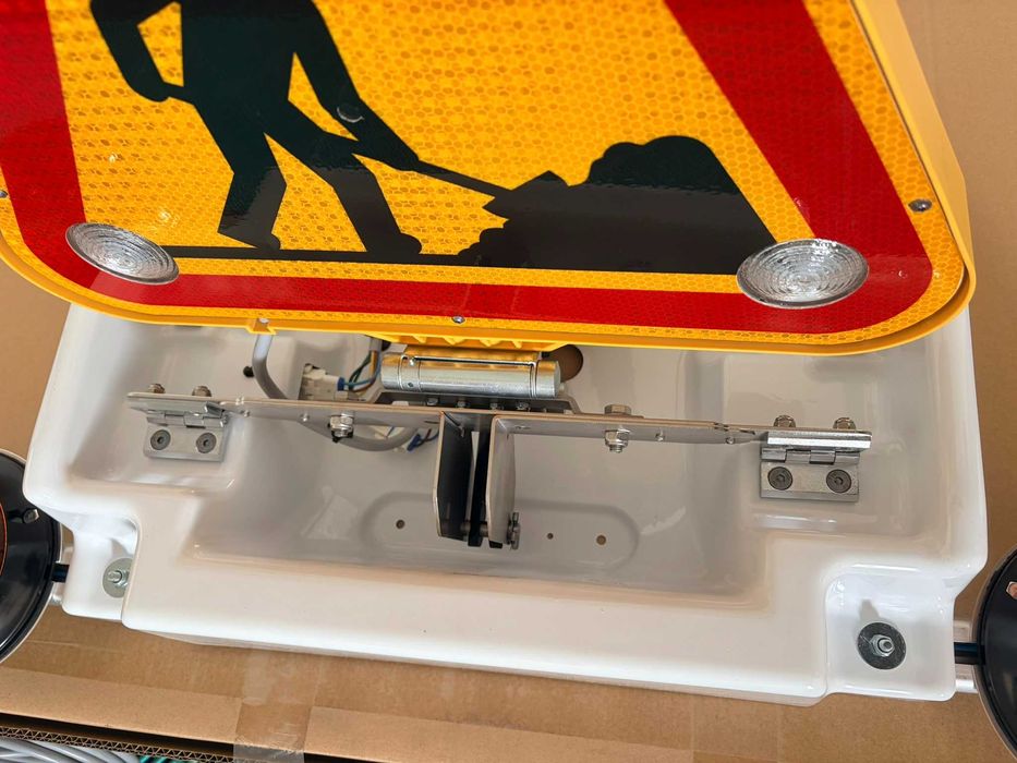 Kit lumini girofar drum in lucru autospeciale original Renault
