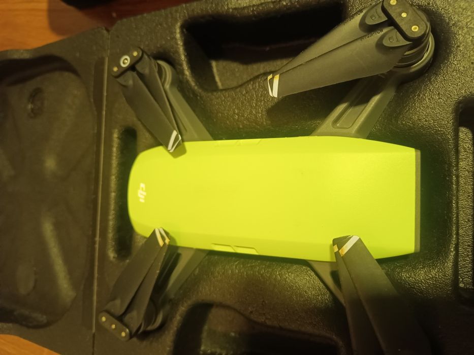 Oferta! Dji Spark flymore combo, geanta cadou