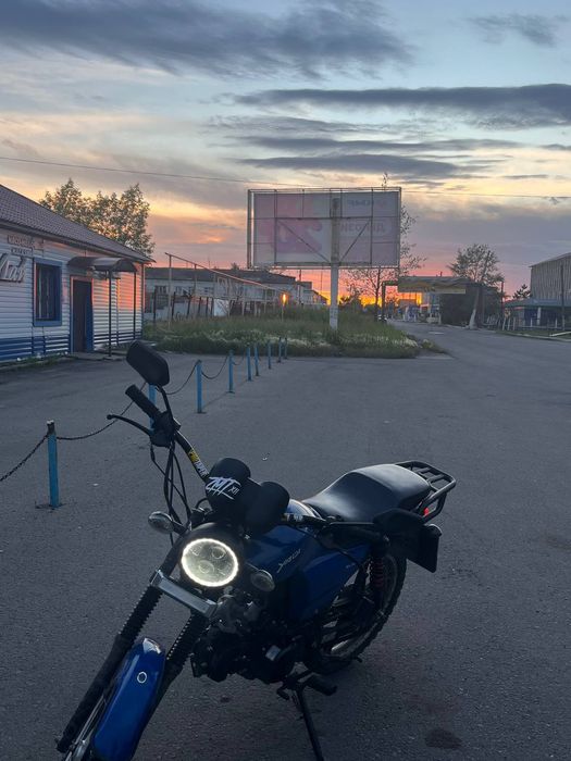 Продам мотоцикл альфа