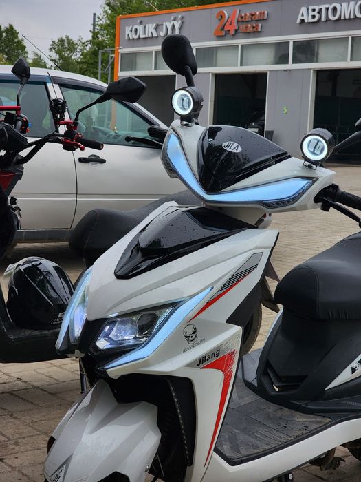 Scooter  M8 Pro Jilang