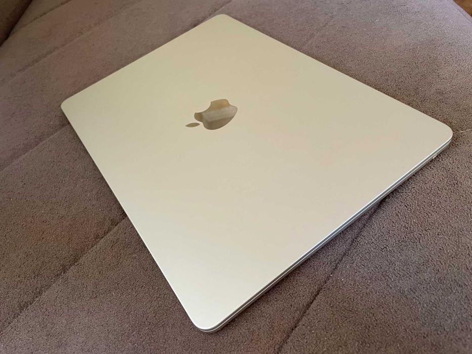 13,6" Apple MacBook Air M2, А2681 (2022) Silver
