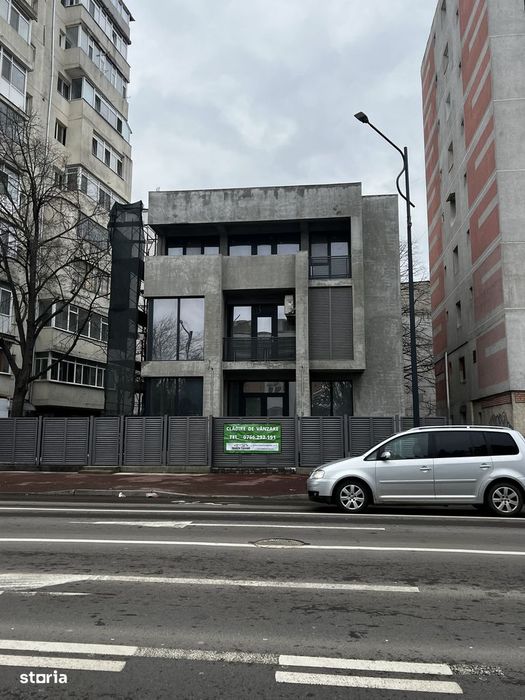Clădire mixtă P + 2 - Focșani-450 mp
