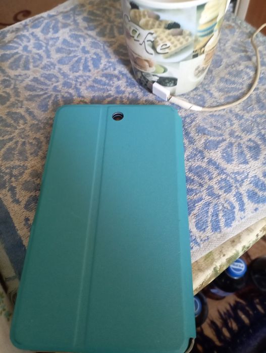 Телефон .7"pad..