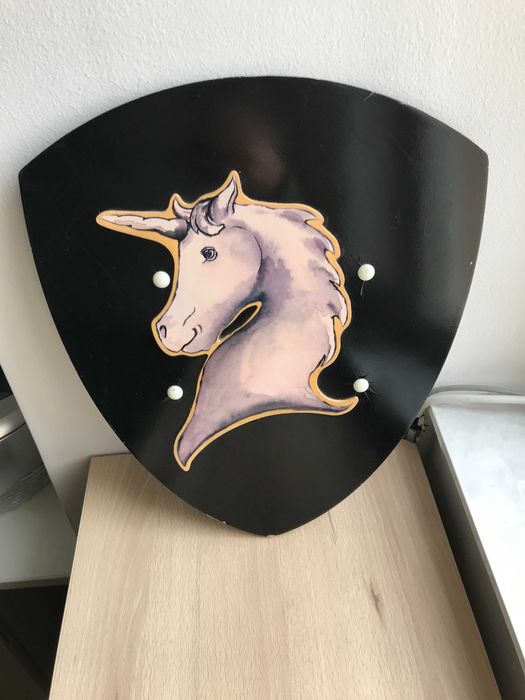 Scut medieval cu unicorn, Scut Halloween, Recuzită teatru, Jucărie