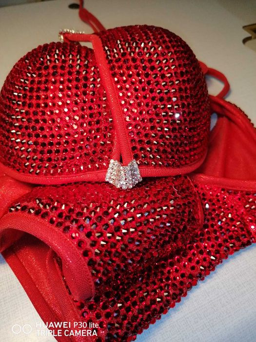 Costum bikini sau wellnes