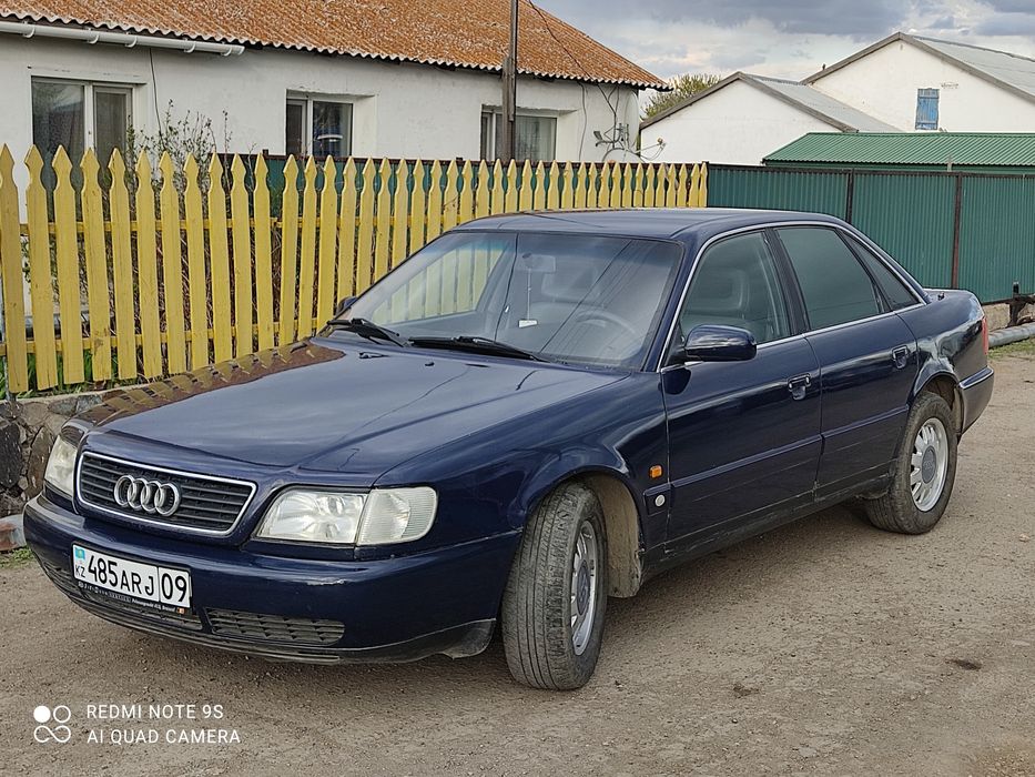 Продам Ауди А6 С4 2.6