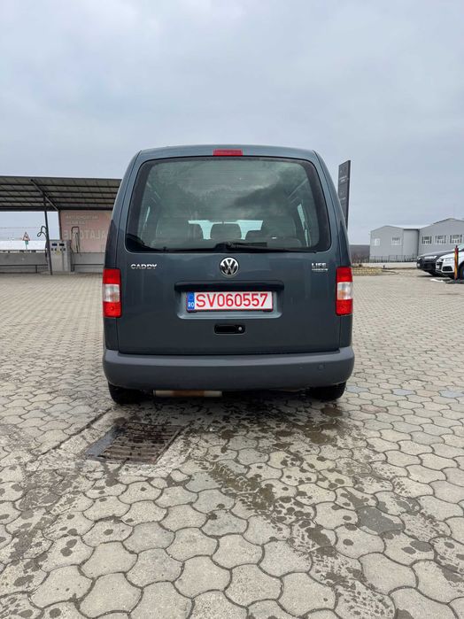 Vand Volkswagen Caddy anul 2008 2.0 benzina impecabil INMATRICULAT
