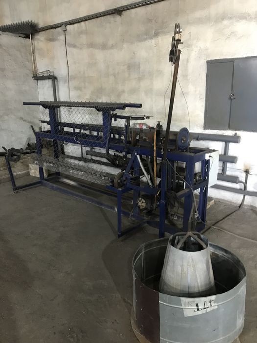 Станок для производства сетки рабица