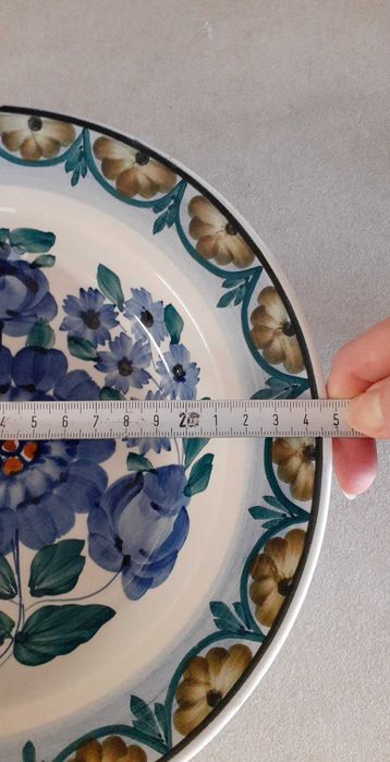 Керамика от бившия Полски център