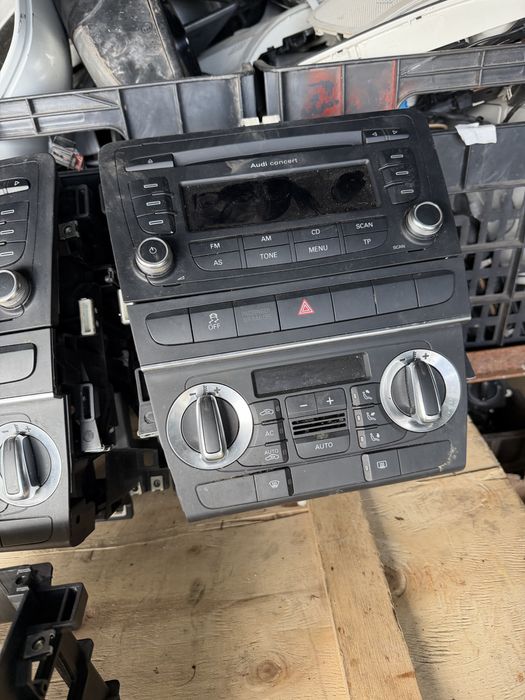 Двоен дин конзола ауди а3 8п / audi a3 8p