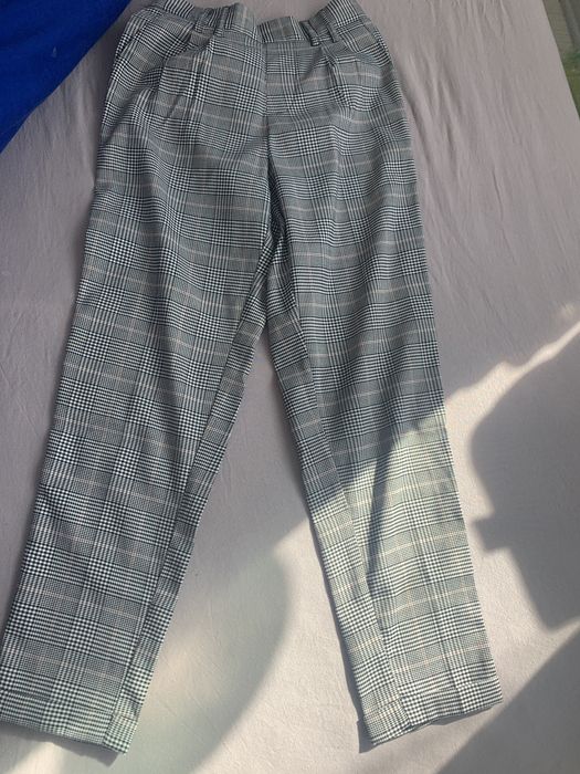 Pantaloni și blugi mărimea xs