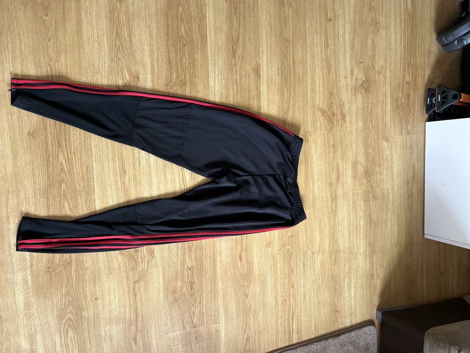 Adidas Manchester United долнище за футбол, Размер S, 05/18
