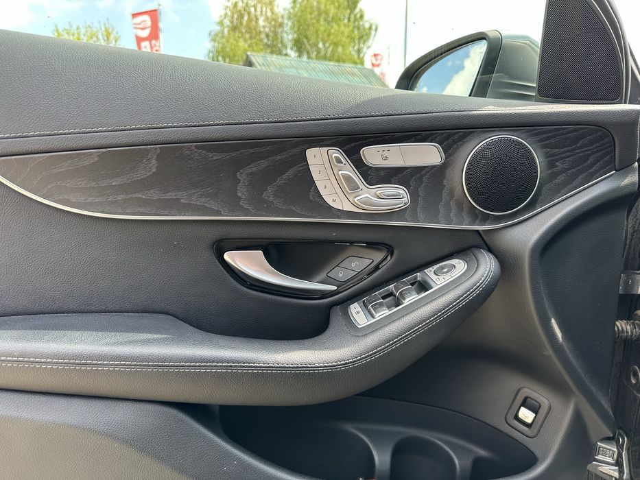 Mercedes GLC 250 4MATIC Coupé AMG • Prim Proprietar • Full Options • Impecabil