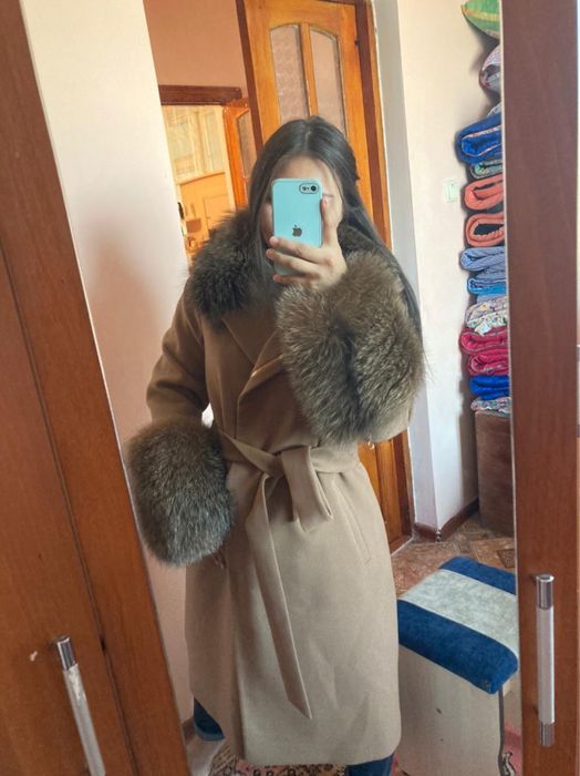 Продам пальто новый срочно