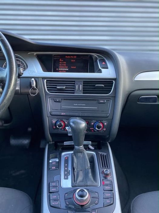 Vand sau schimb Audi a4, B8/2011